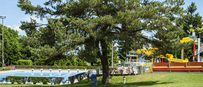 La carte est crée par des gens comme vous. Payerne Piscine : Accueil